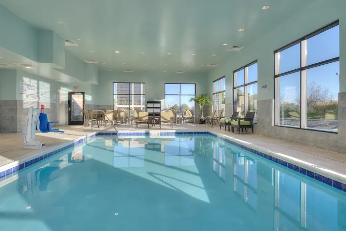 Hampton Inn & Suites Chicago Schaumburg 4