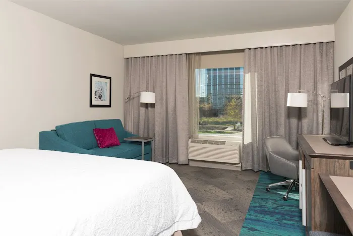 Hampton Inn & Suites Chicago Schaumburg 4