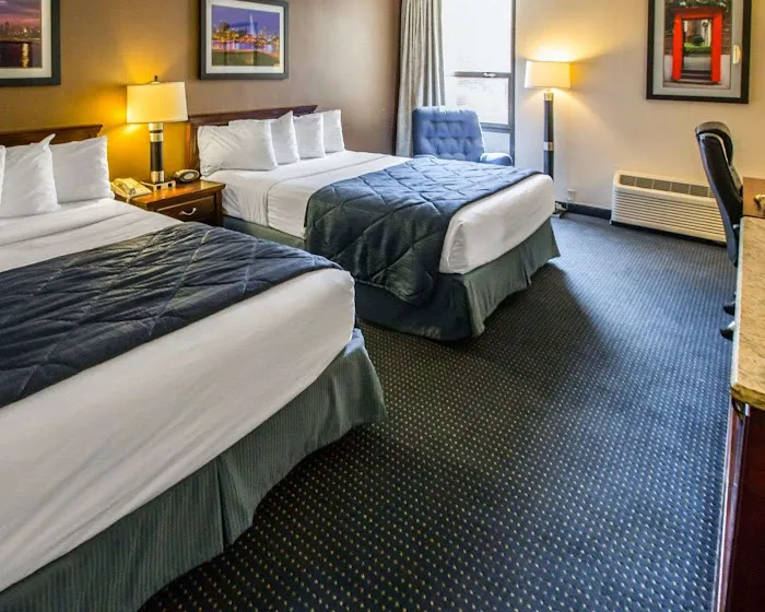 Quality Inn Schaumburg - Chicago near the Mall 4