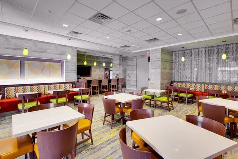 Fairfield Inn & Suites Chicago Schaumburg 4