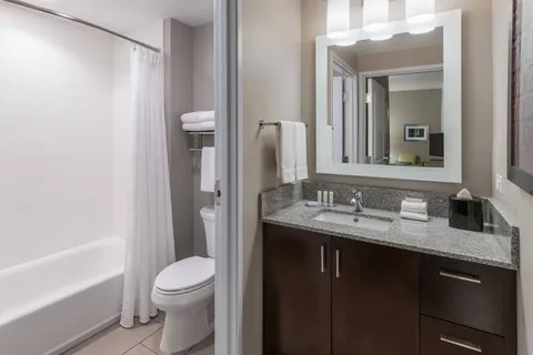 TownePlace Suites Chicago Schaumburg 4