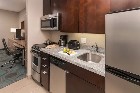 TownePlace Suites Chicago Schaumburg 4