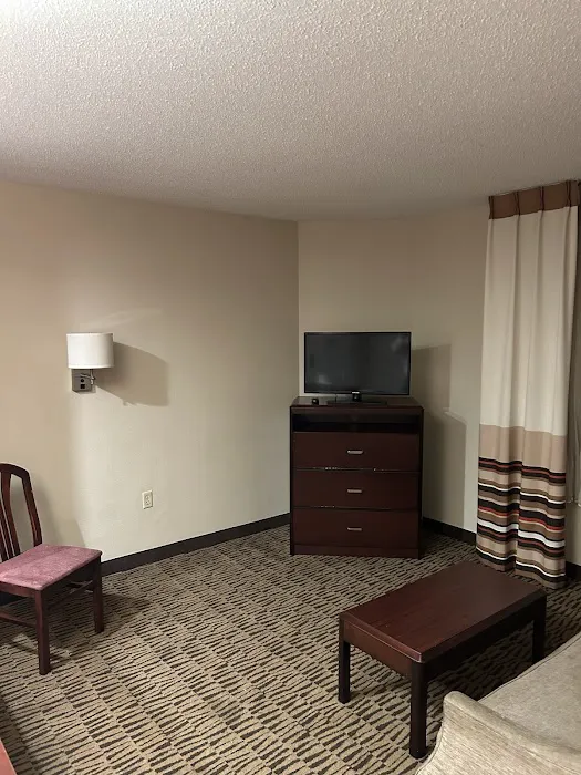 MainStay Suites Chicago Schaumburg 4