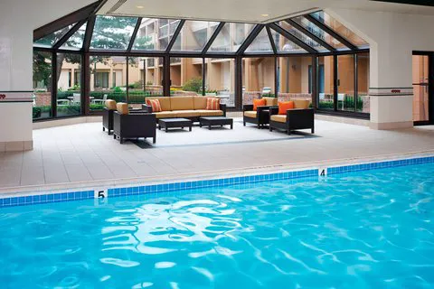 Courtyard Chicago Arlington Heights/South 4