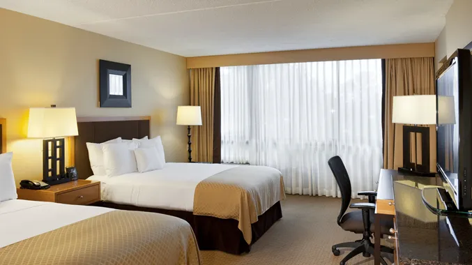 DoubleTree by Hilton Hotel Chicago - Arlington Heights 4