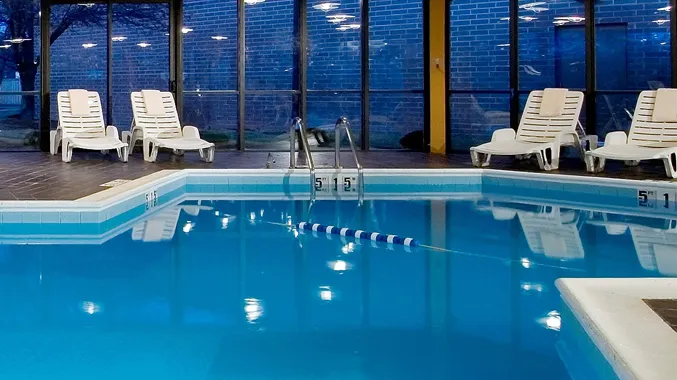 DoubleTree by Hilton Hotel Chicago - Arlington Heights 4