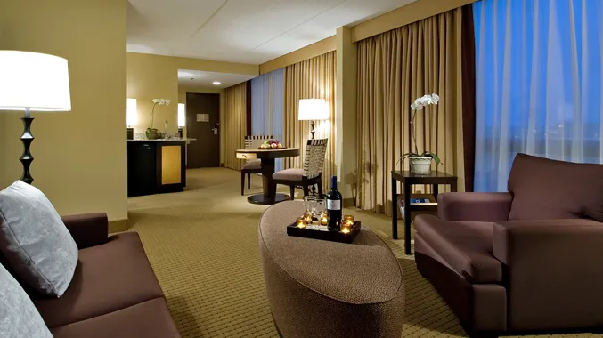 DoubleTree by Hilton Hotel Chicago - Arlington Heights 4