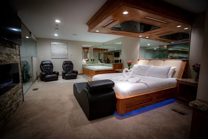 Sybaris Northbrook 4