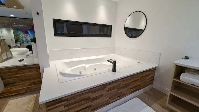 Sybaris Northbrook 4