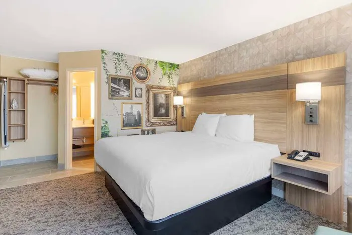 Best Western Glenview -Chicagoland Inn and Suites 4