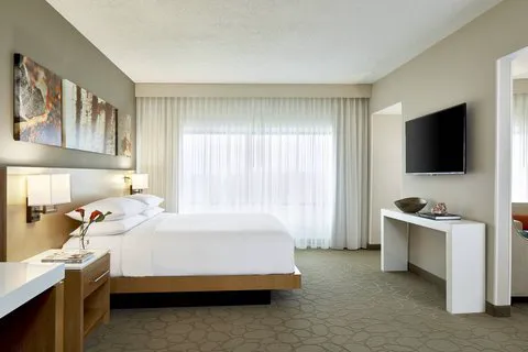Renaissance Chicago Glenview Suites Hotel 4