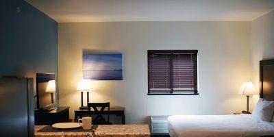 Menominee River Extended Stay Hotel