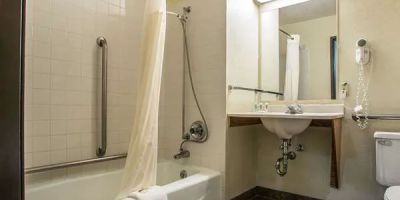 Quality Inn & Suites Marinette