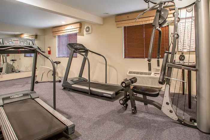 Quality Inn & Suites Marinette 4