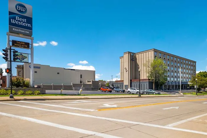 Best Western Riverfront Inn 4