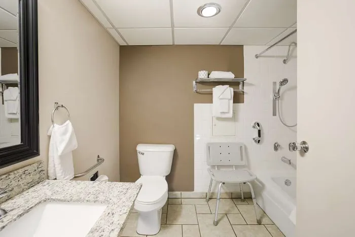 Best Western Riverfront Inn 4
