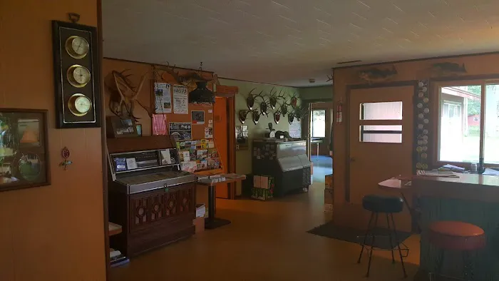 Kafka's Resort 4