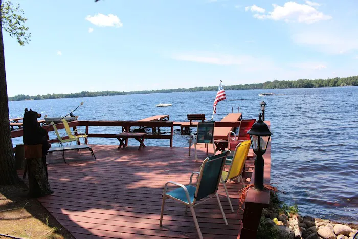 A Lot of Lakes Resort 4
