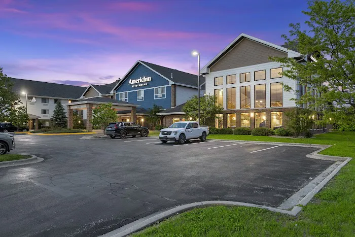 AmericInn by Wyndham Green Bay East 4