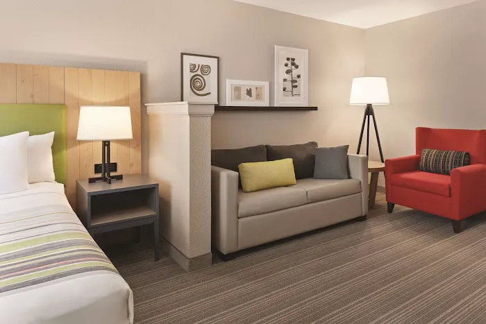 Country Inn & Suites by Radisson, Green Bay East, WI 4