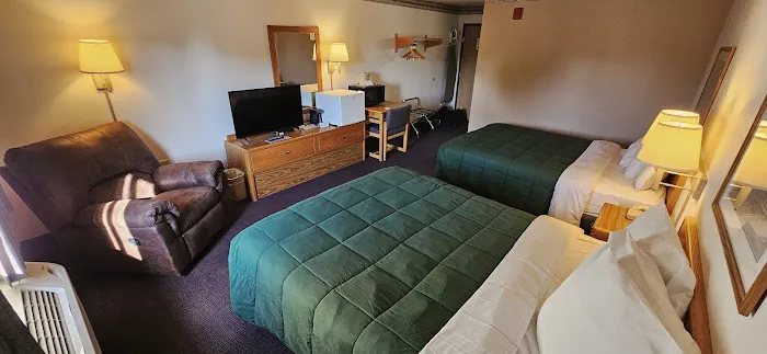 FairBridge Inn & Suites Thorp 4