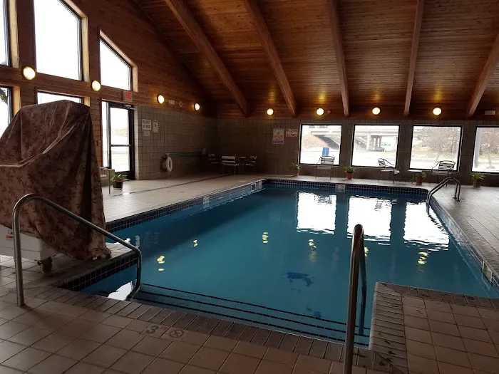 FairBridge Inn & Suites Thorp 4