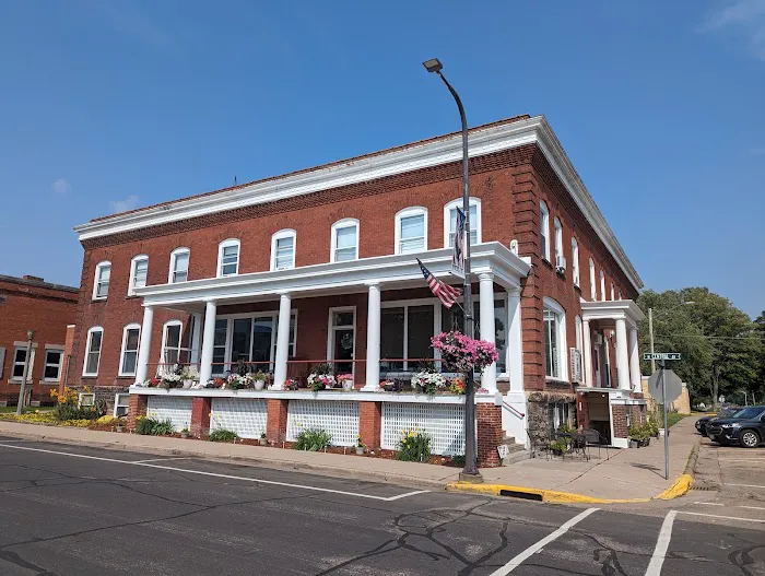 The Woodland Hotel 4