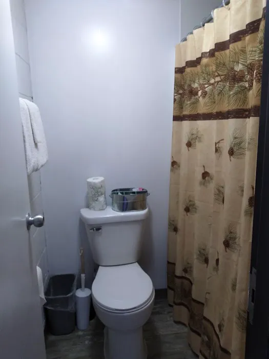 Coffee Mill Inn & Suites 4