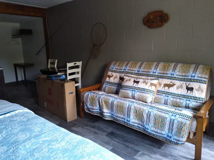 Coffee Mill Inn & Suites 4