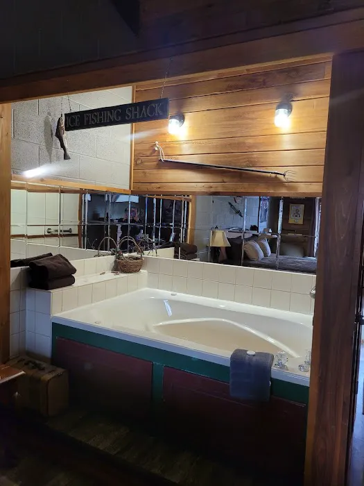 Coffee Mill Inn & Suites 4