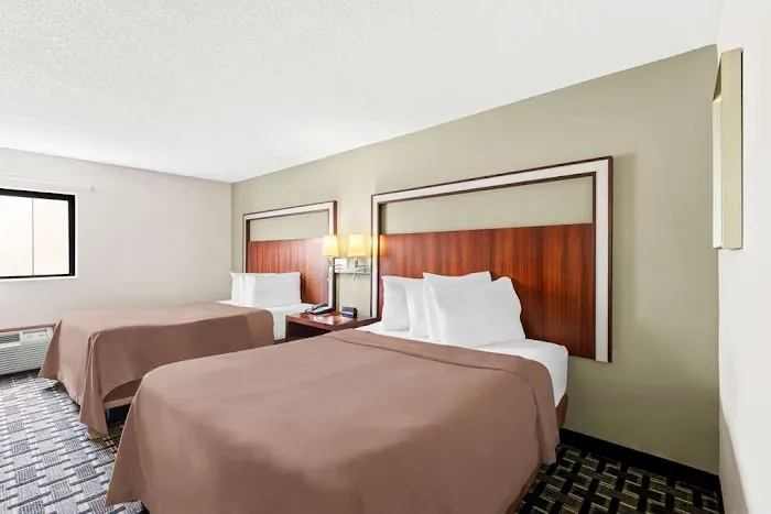 SureStay by Best Western Manchester 4