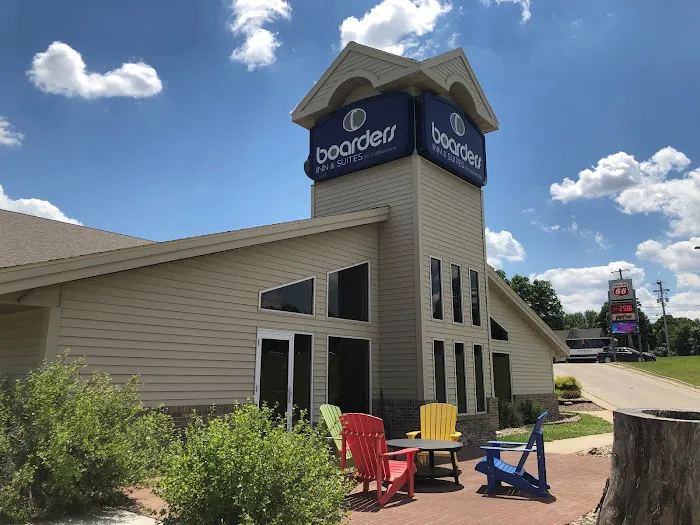 Boarders Inn & Suites by Cobblestone Hotels - Fayette 4