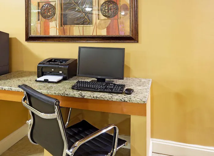 La Quinta Inn by Wyndham Chicago O'Hare Airport 4