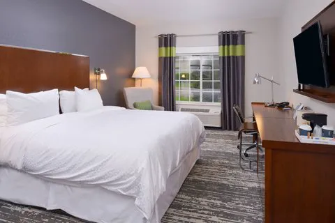 Four Points by Sheraton Mount Prospect O’Hare 4