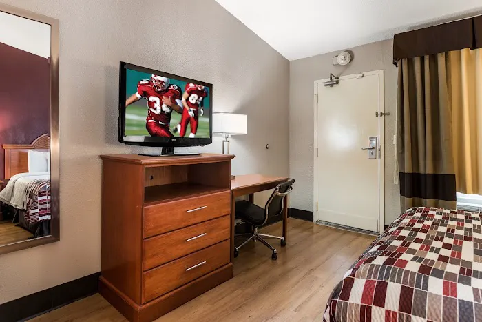 Red Roof Inn Morton Grove 4