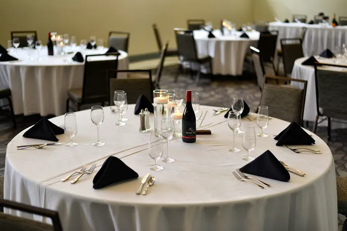 The Stella Hotel & Ballroom 4