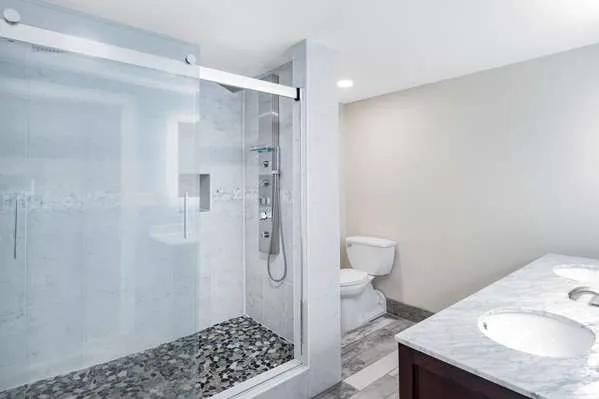 Wyndham Garden Kenosha Harborside 4