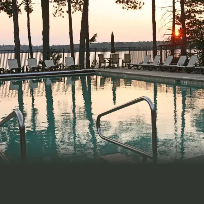 Eagle Waters Resort & Supper Club 4