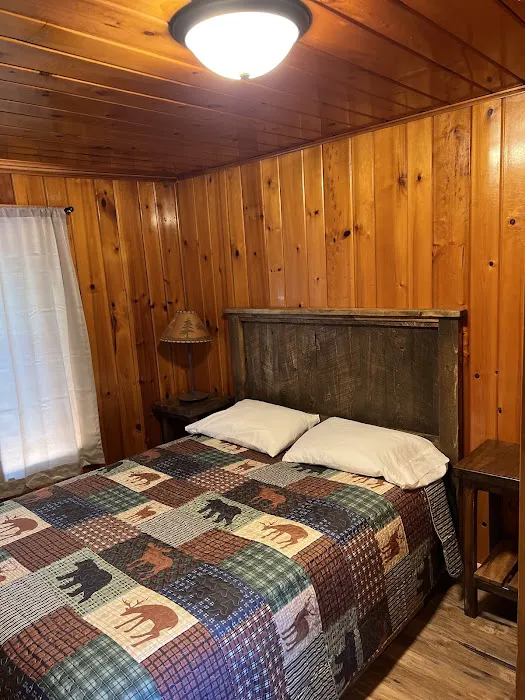 Phelps Hillside Resort 4