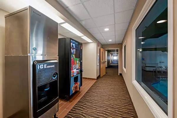 Sleep Inn & Suites Green Bay South 4
