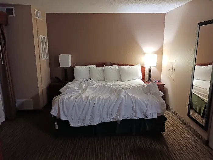 GrandStay Residential Suites Hotel - Eau Claire 4
