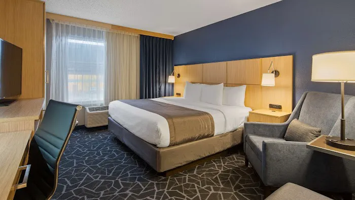 Best Western Eau Claire South 4