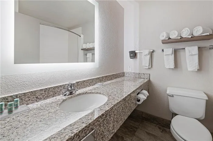 Best Western Eau Claire South 4