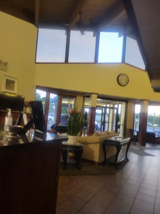 Avalon hotel 4