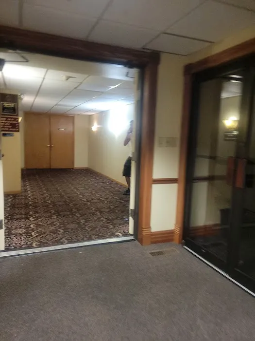 Avalon hotel 4