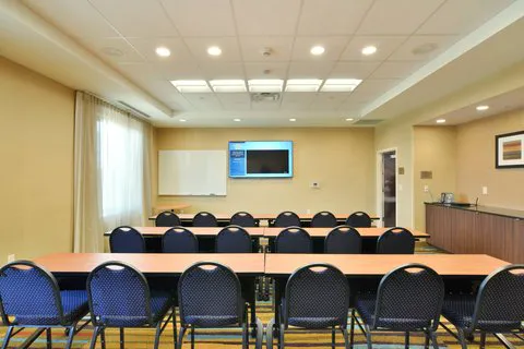 Fairfield Inn & Suites Eau Claire Chippewa Falls 4