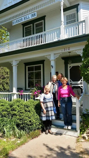Harbor Hill Inn 4