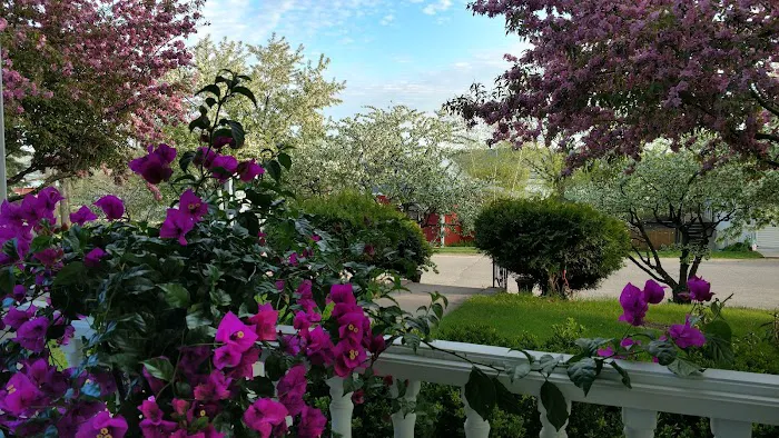 Harbor Hill Inn 4