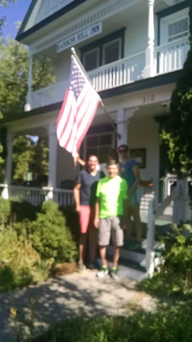 Harbor Hill Inn 4