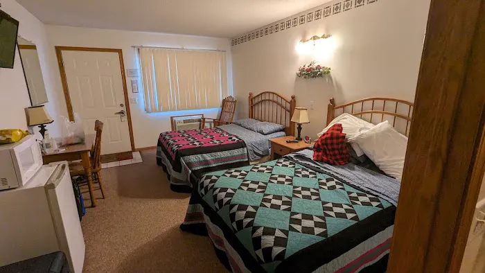 Great River Amish Inn 4